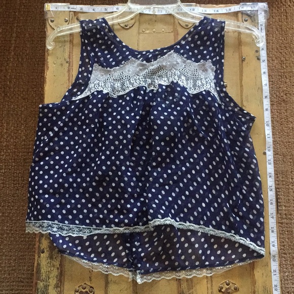 URBAN OUTFITTERS SEMI SHEER TOP POLKA DOT RETRO GIRLY CROP TANK TOP S - Picture 3 of 9